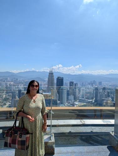 PXL 20250312 025440080