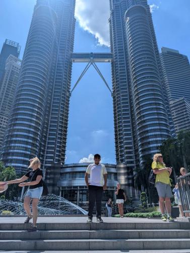 PXL 20250312 035024952