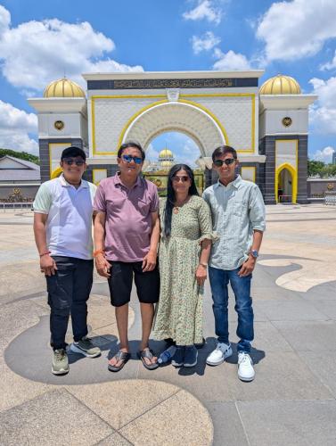 PXL 20250312 045314223