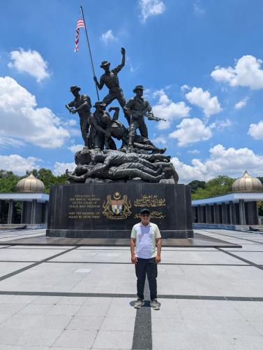 PXL 20250312 051758380