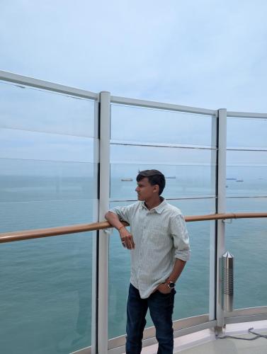 PXL 20250317 061644317