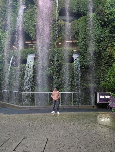 PXL 20250313 105244508