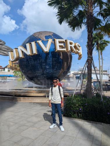 PXL 20250314 0208196992