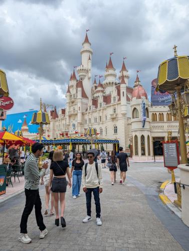 PXL 20250314 050747984