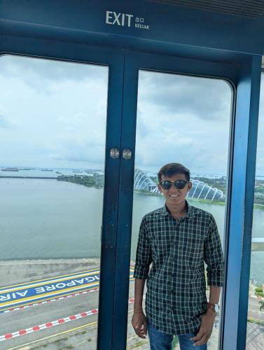 PXL 20250315 033400291