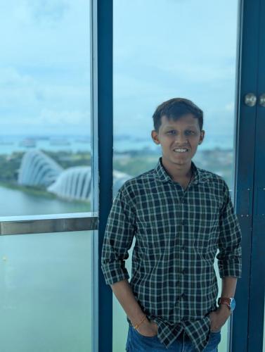 PXL 20250315 035458288.PORTRAIT