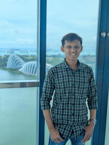 PXL 20250315 035505874.PORTRAIT