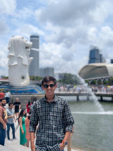 PXL 20250315 045055148.PORTRAIT